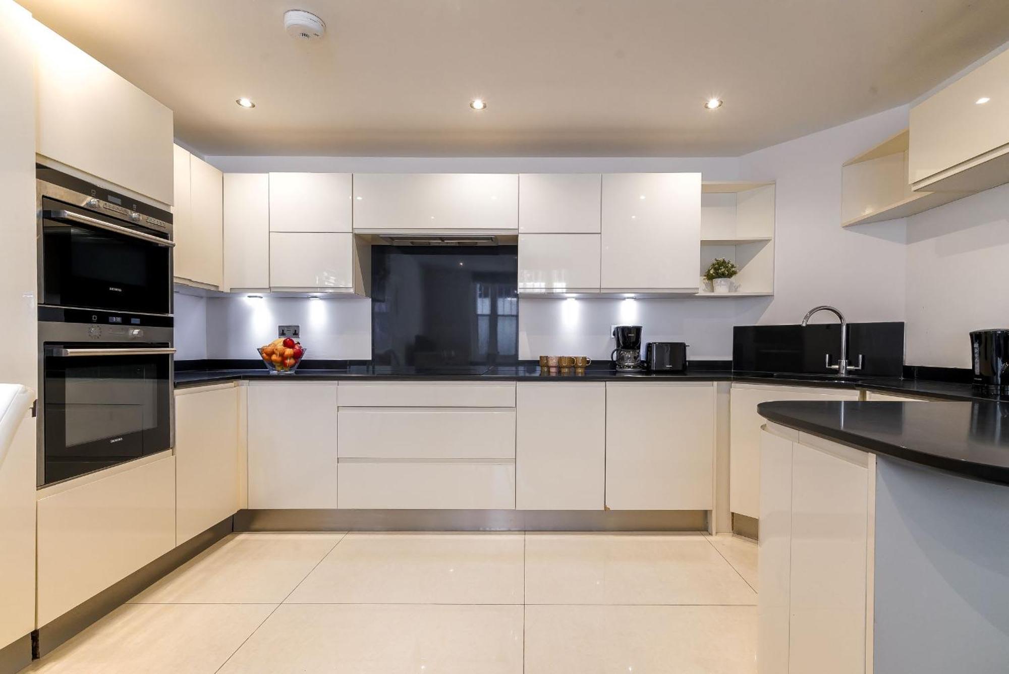 Notting Hill & Hyde Park - 2Br - Cityapartmentstay London Exterior photo